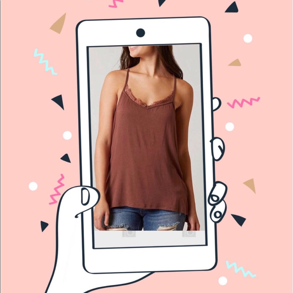 💓LAST CHANCE💓Buckles Daytrip Maroon Tank